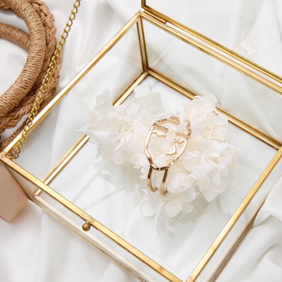 💕Last One🌟Abstract Minimalist Face Art Bracelet - Picture 3 of 9